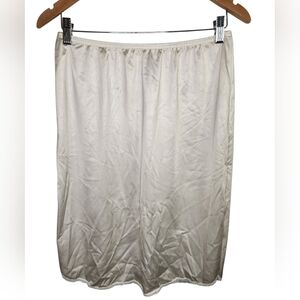 Vintage 1960s-80s Ivory Nylon Half Slip ♡ Double Side Slits ♡ Scalloped Lace Hem